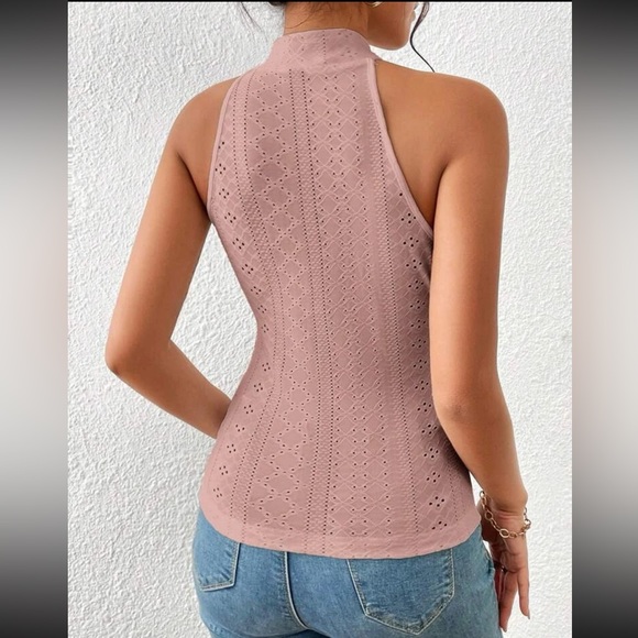 Boho crisscross front halter top - Picture 4 of 15